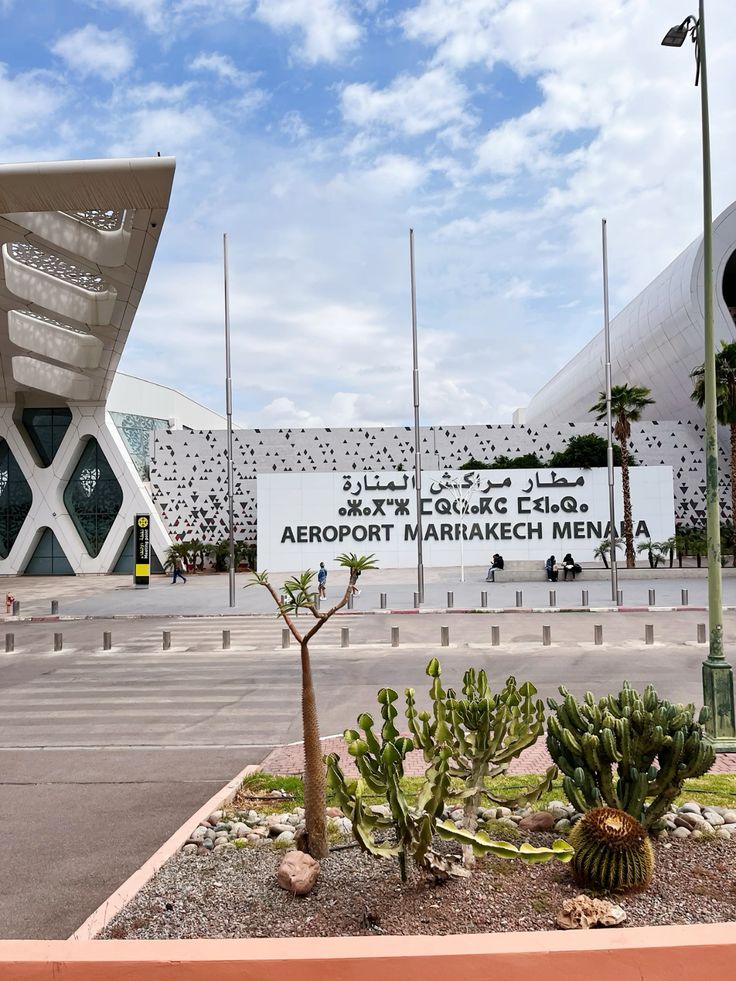 marrakech airport (7)